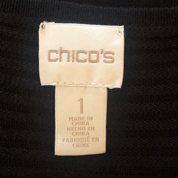 Chico’s asymmetrical ribbed cold-shoulder sleeves - Picture 3 of 5